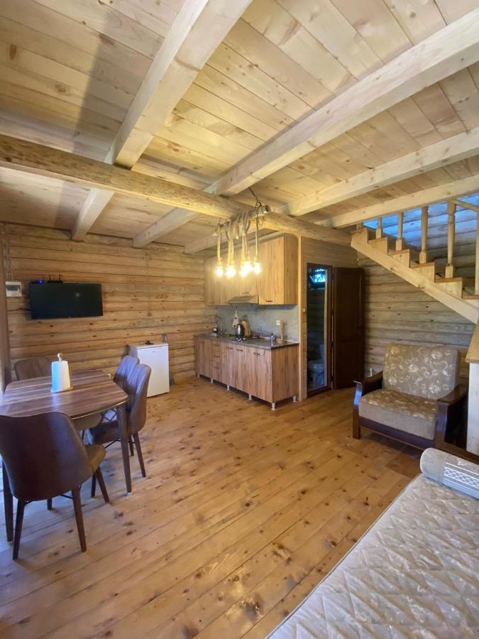 באטומי Guest House On Angisa מראה חיצוני תמונה