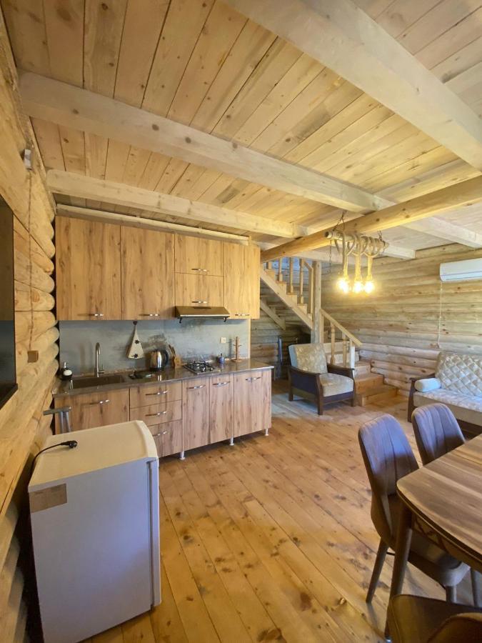 באטומי Guest House On Angisa מראה חיצוני תמונה
